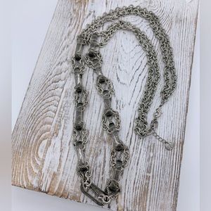 Super unique and lovely statement necklace!